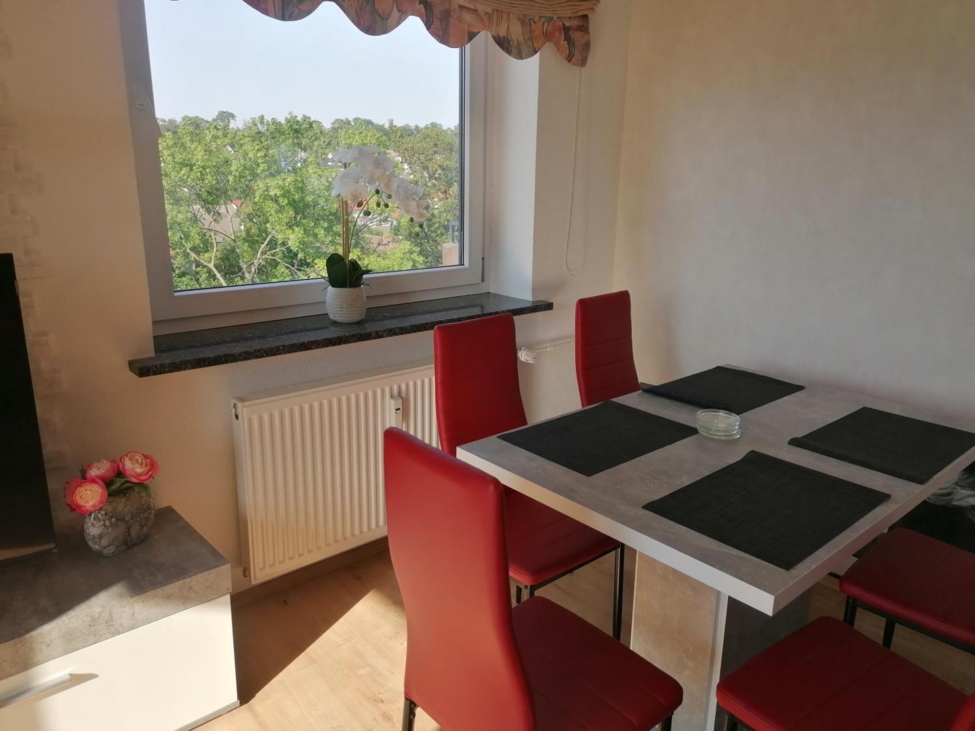 Mit Blick Auf Harzberge *